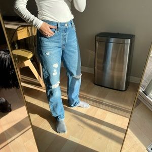 Levi’s baggy ripped jeans